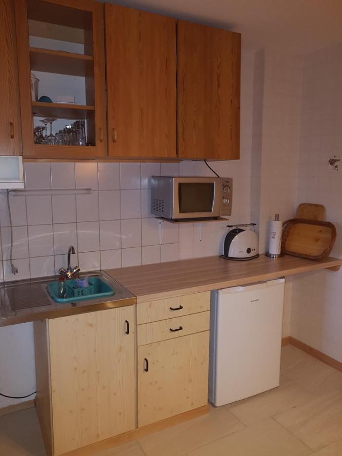 Pension Zum Weissen Hirsch Reitwein Esterno foto